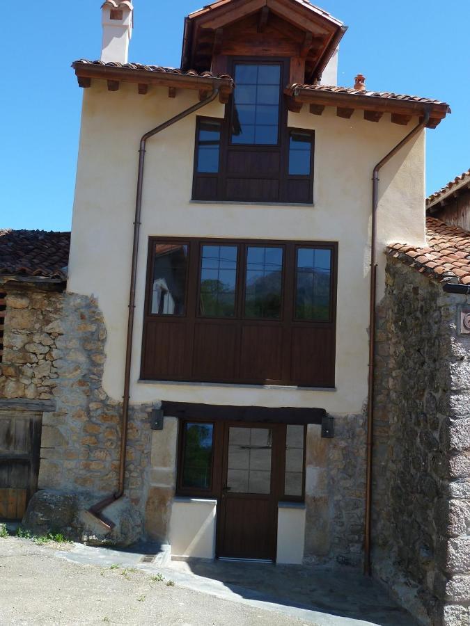 Casa Rural La Cortina Pandiello Exterior photo
