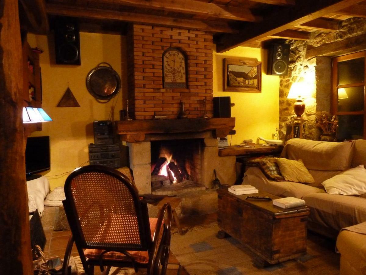 Casa Rural La Cortina Pandiello Exterior photo